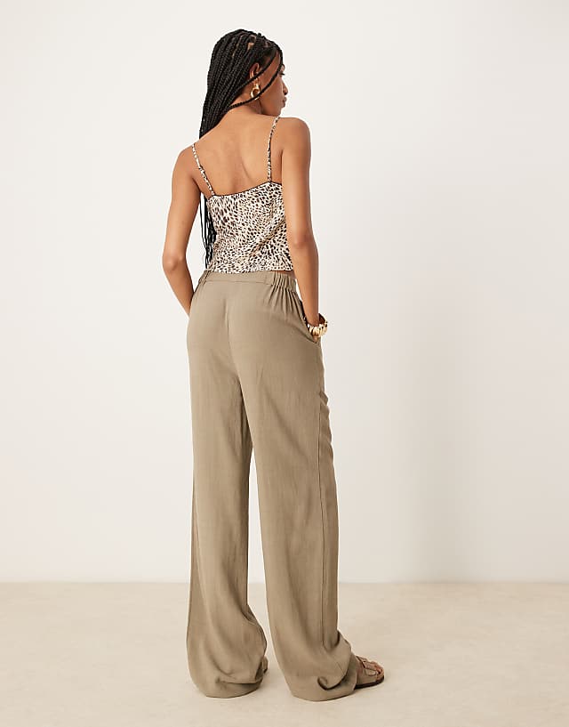 ASOS DESIGN Tall Relaxed Straight Leg Trousers With Linen In Khaki