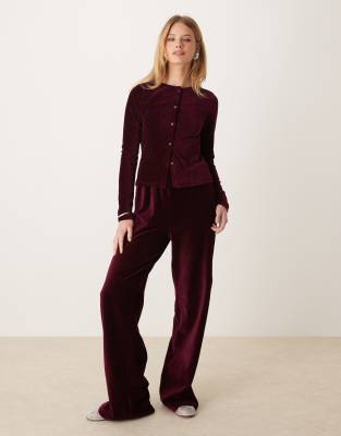 ASOS DESIGN Velvet Cord Cardigan And Trousers In Burgundy