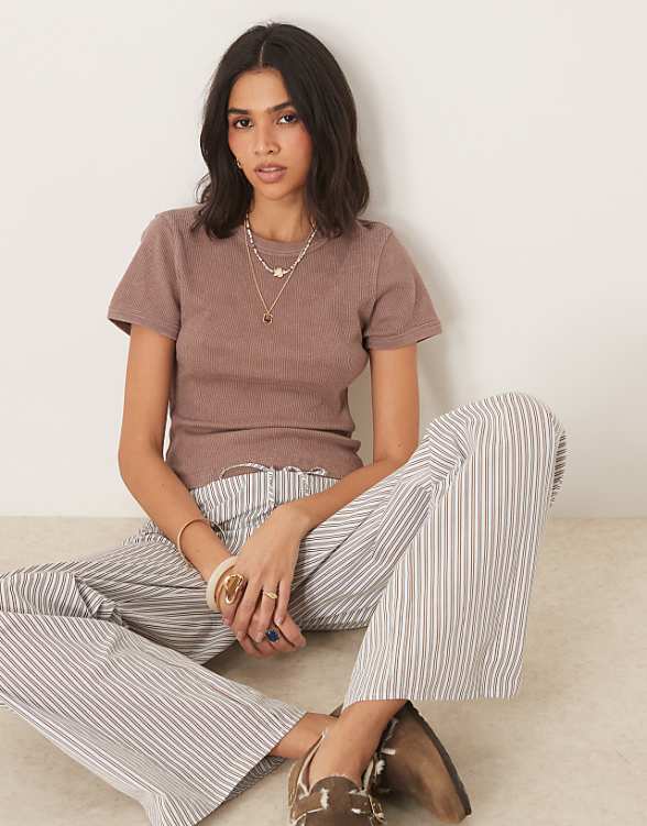ASOS DESIGN waffle baby tee in washed chocolate