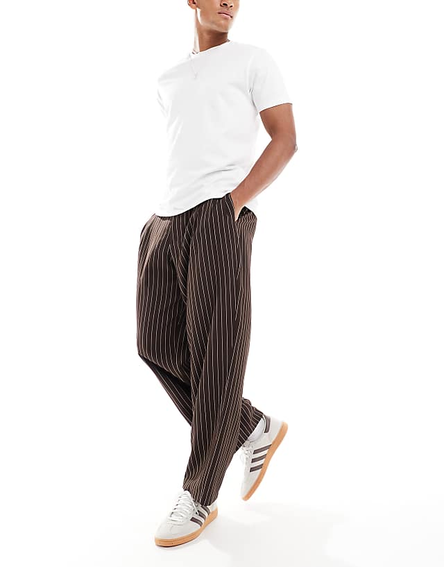 ASOS DESIGN Wide Leg Pinstripe Trouserrs With Pleat In Brown