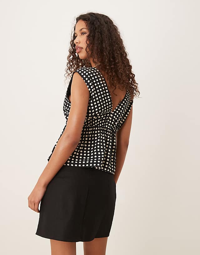 Gina Tricot Linen Rich Mini Skirt In Black