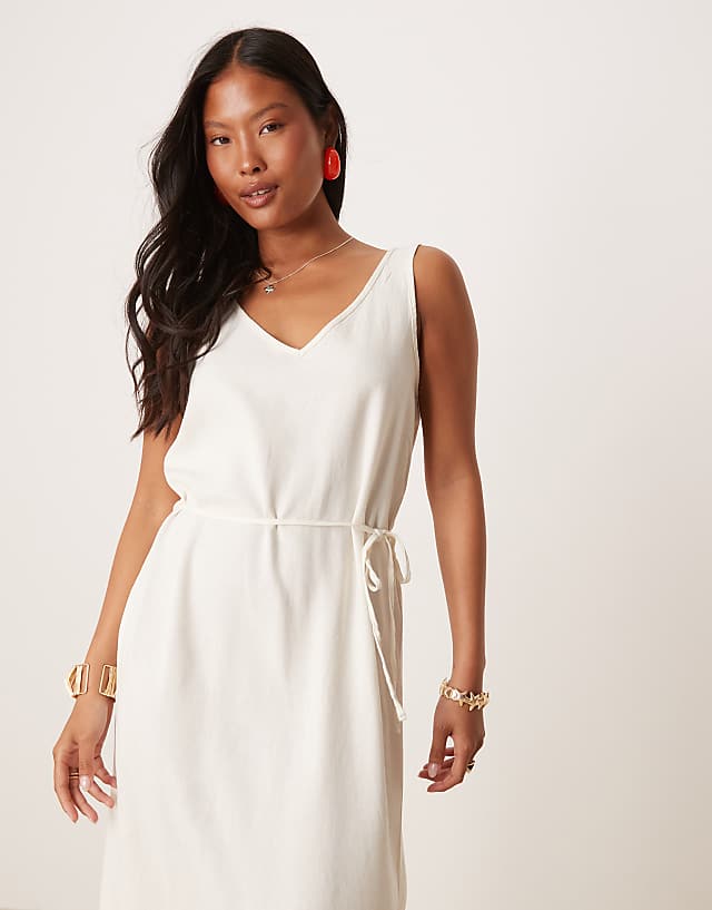 JDY Petite Linen Mix Tie Maxi Dress In White