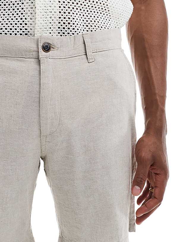 JJ Rebel Linen Short In Beige