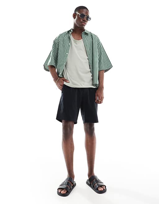 JJ Rebel Linen Short In Black