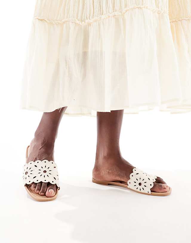 New Look cut out linen look sandal in cream