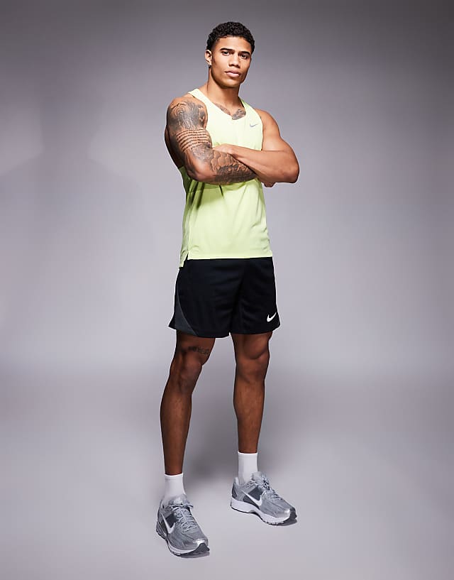 Nike Running Fast Dri-FIT Vest In Yellow