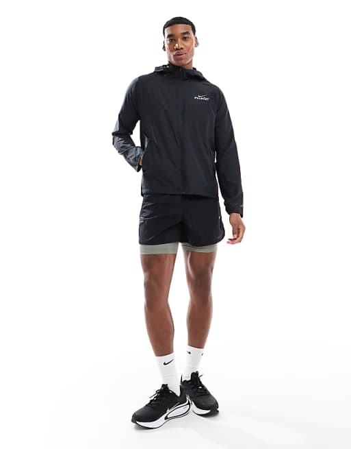 Nike Running Miler Flash Jacket In Black