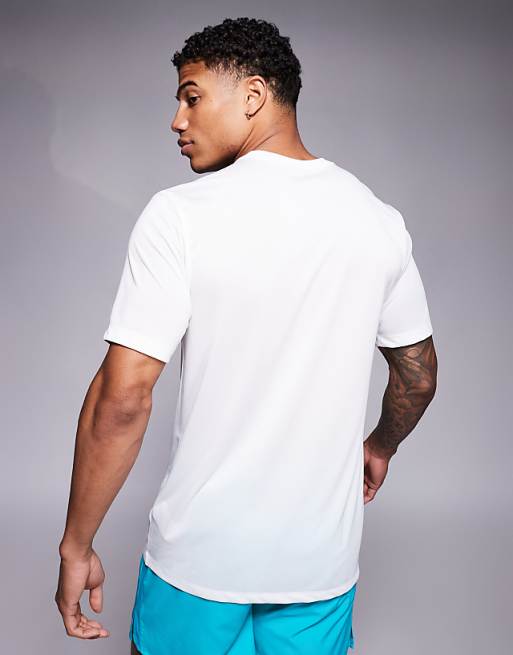 Nike Training Legend Dri-FIT T-shirt In White