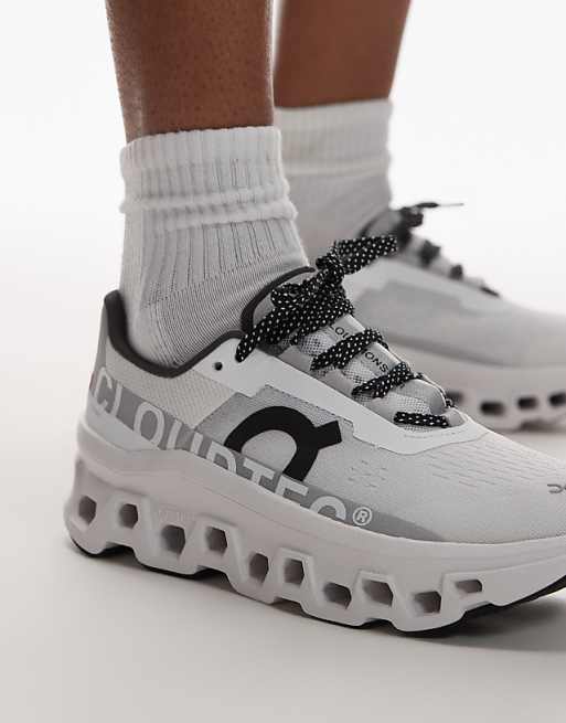 ON Cloudmonster Running Trainers In White