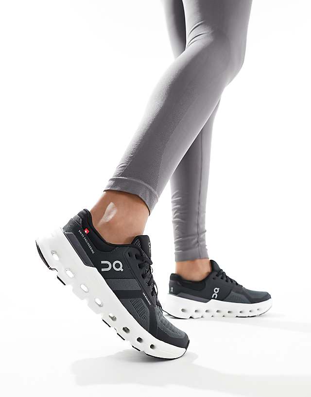 ON Cloudrunner 2 Running Trainers In Black
