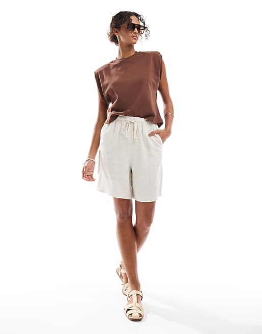 ONLY Pull Up Linen Shorts In Beige