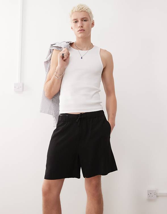 Reclaimed Vintage linen blend short in black