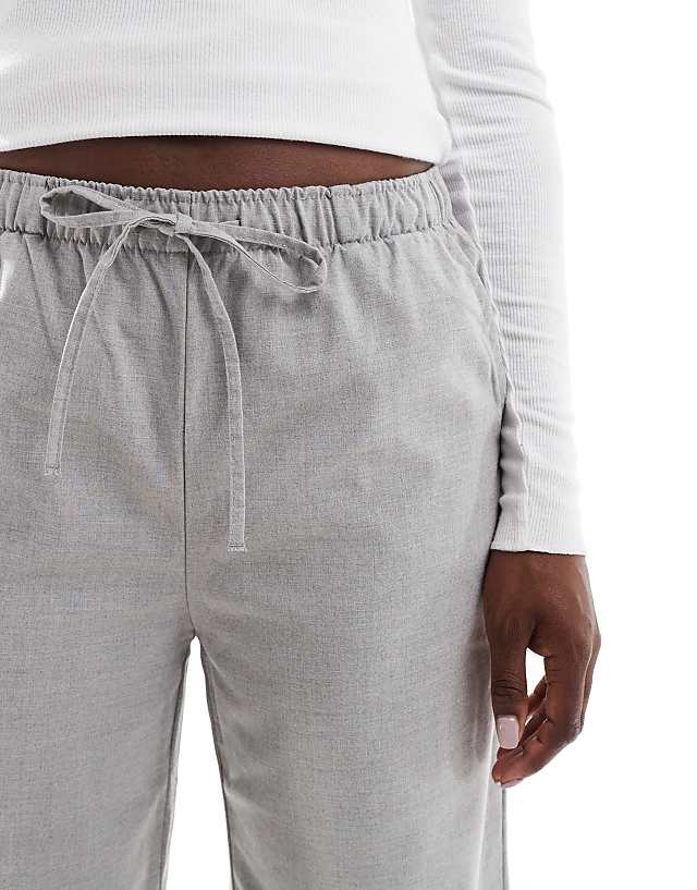 Stradivarius Pull On Trouser In Light Grey