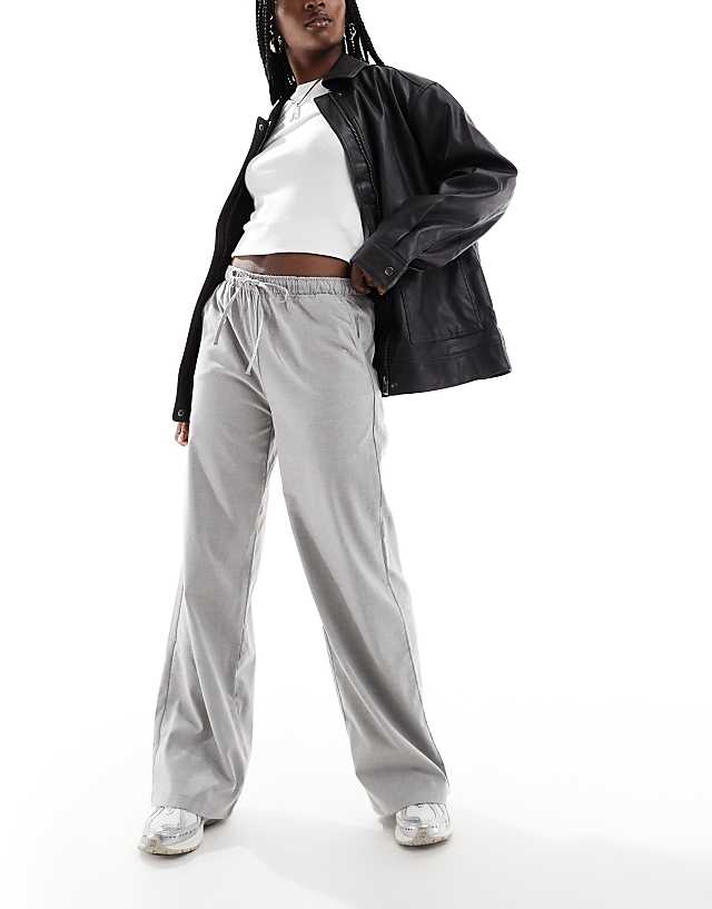 Stradivarius pull on trouser in light grey