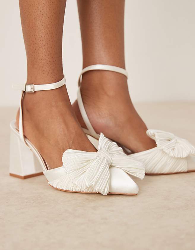 Be Mine Sierra heeled pumps with bow detail in satin ivory