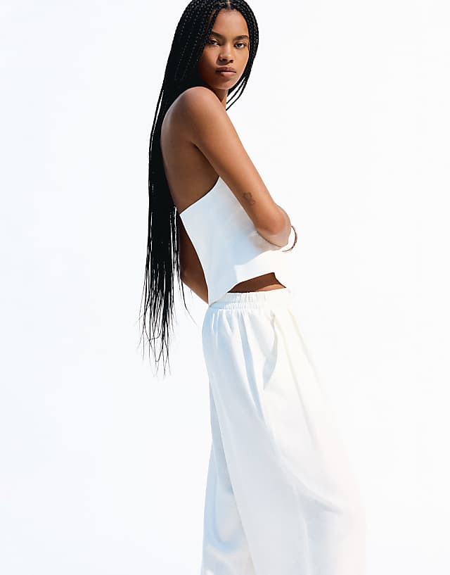 Bershka Linen Blend Balloon Fit Trousers With Darts In White