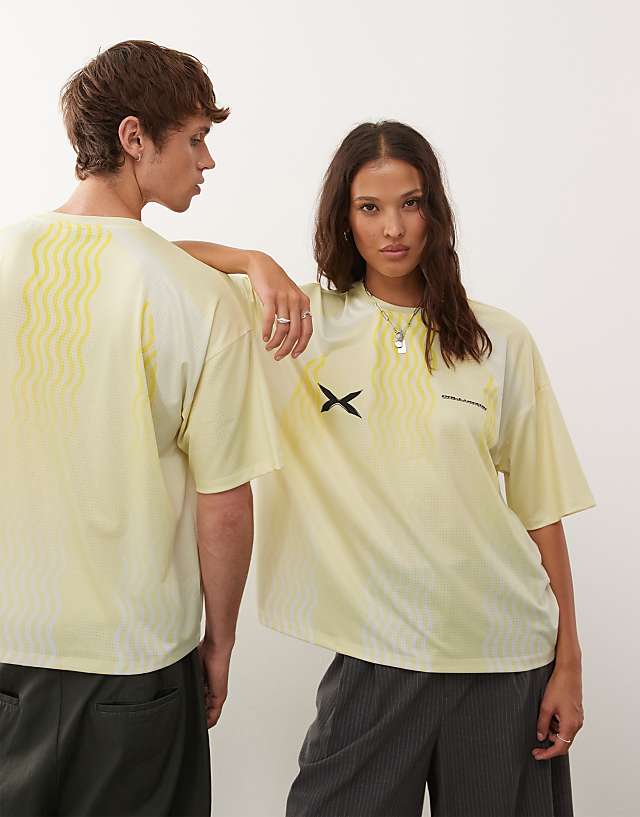 COLLUSION Unisex football top in buttermilk yellow
