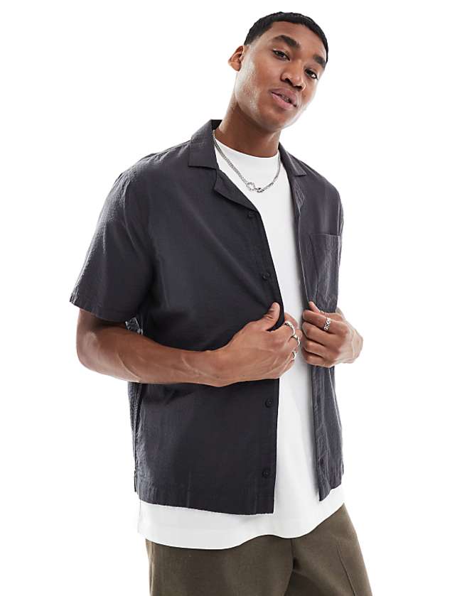Hollister Short Sleeve Textured Shirt In Black