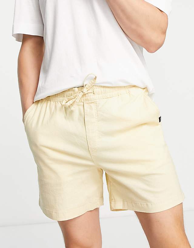 Jack & Jones Intelligence Pull On Linen Short In Pastel Yellow