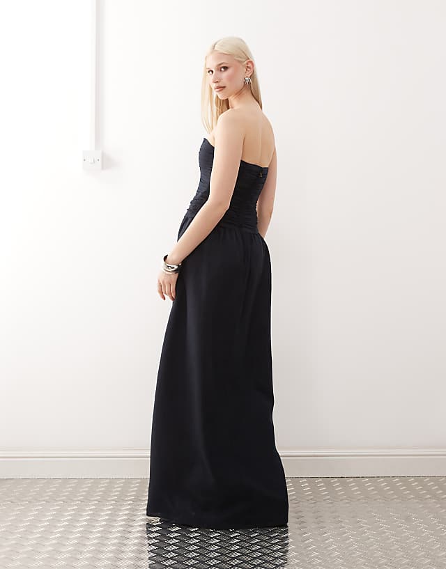 Lioness Lush Linen Blend Bandeau Ruched Bodice Detail Maxi Dress In Navy