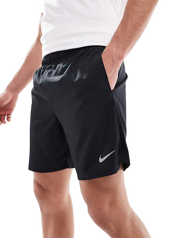 Nike Running Challenger Dri-FIT 7 Inch Shorts In Black