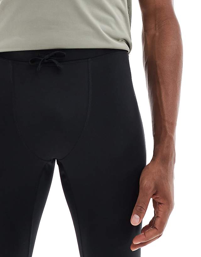 Nike Running Challenger Dri-FIT Tights In Black