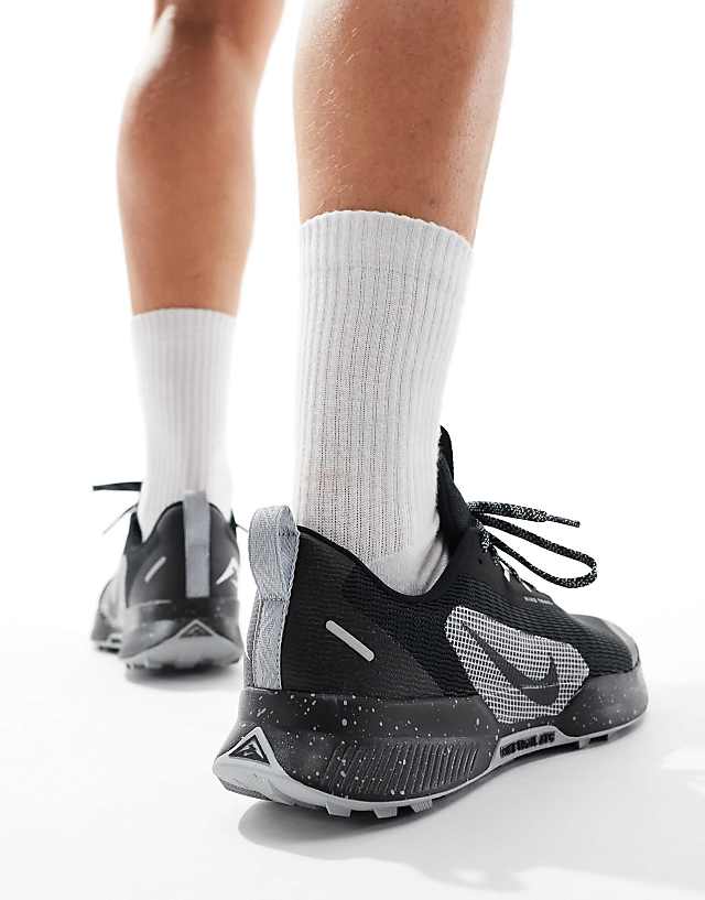 Nike Running Juniper Trail 3 Trainers In Black