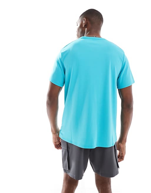 Nike Running Miler Dri-FIT T-shirt In Turquoise