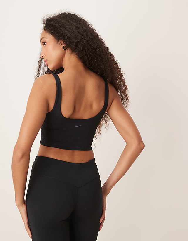 Nike Training Zenvy Dri-FIT Ribbed Light Support Sports Bra In Black