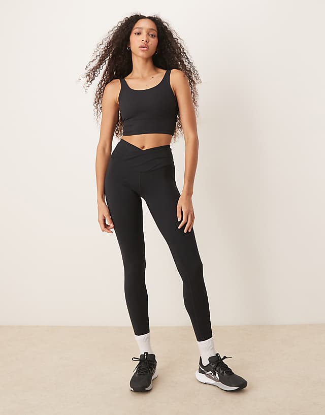 Nike Training Zenvy Dri-FIT Ribbed Light Support Sports Bra In Black