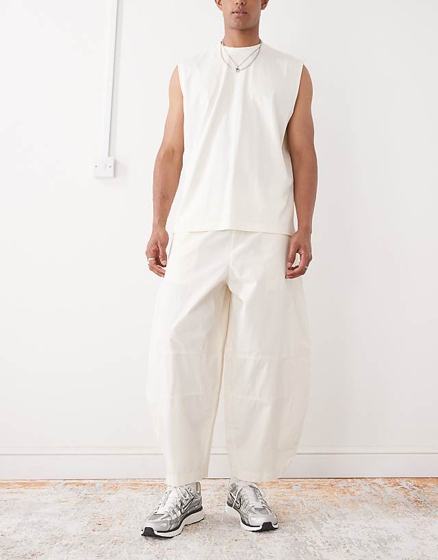 Reclaimed Vintage Baggy Barrel Leg Cargo Trousers In Ecru