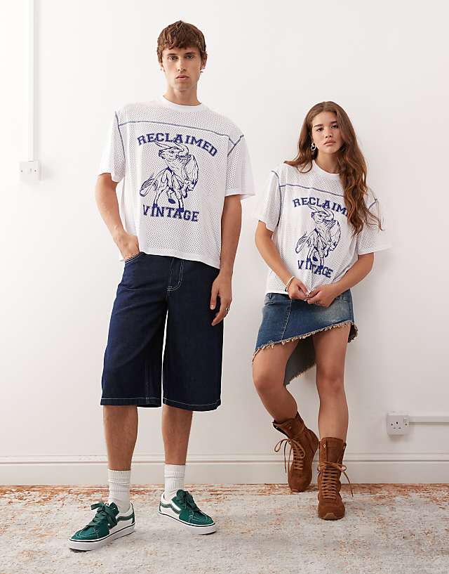 Reclaimed Vintage Unisex Airtex Western Graphic Printed Boxy T-shirt In White