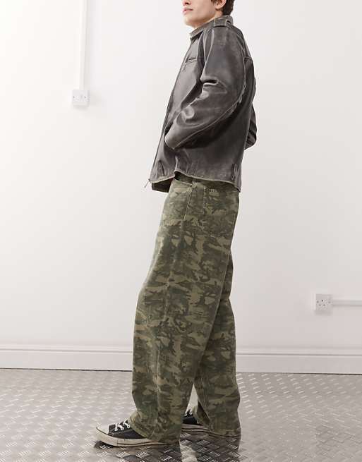 Reclaimed Vintage Wide Leg Baggy Camo Print Jeans