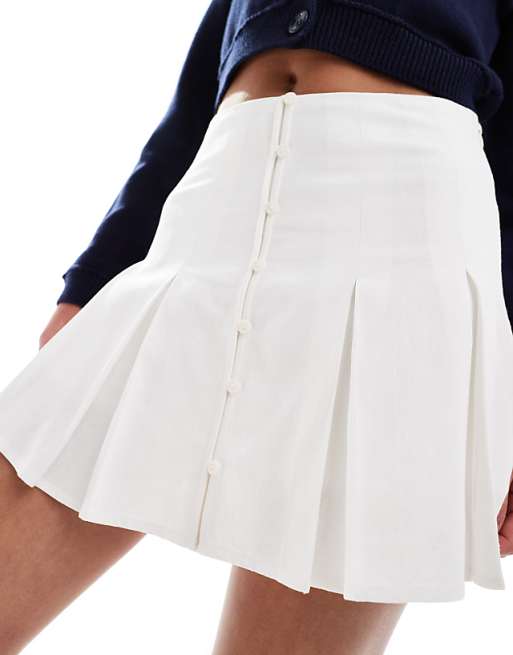 Stradivarius Linen Look Pleated Mini Skirt In White