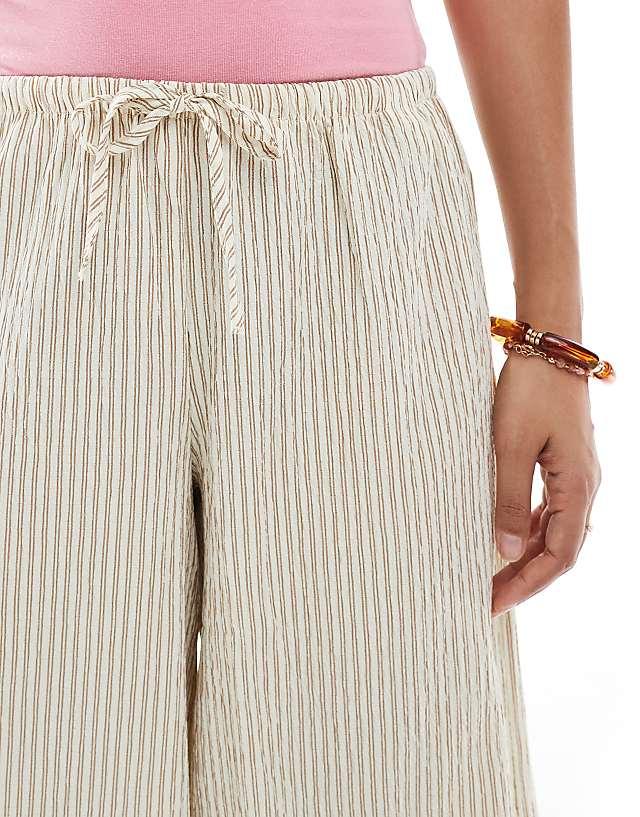 Stradivarius Petite Linen Look Wide Leg Trouser In Ecru Stripe