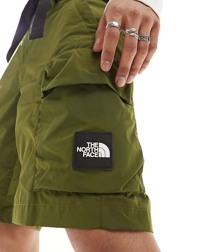 The North Face NSE Belted Cargo Shorts In Olive