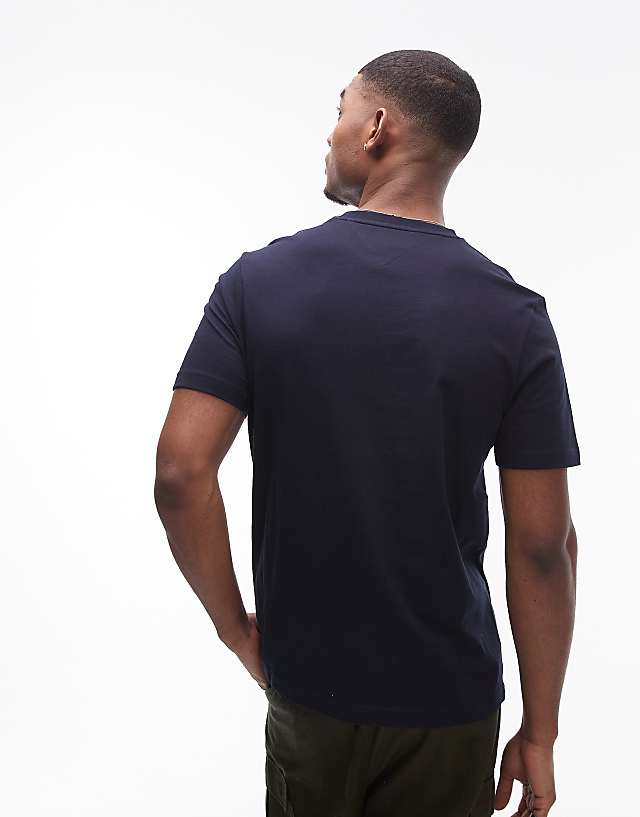 Tommy Hilfiger Centre Stack Linear Logo T-shirt In Black