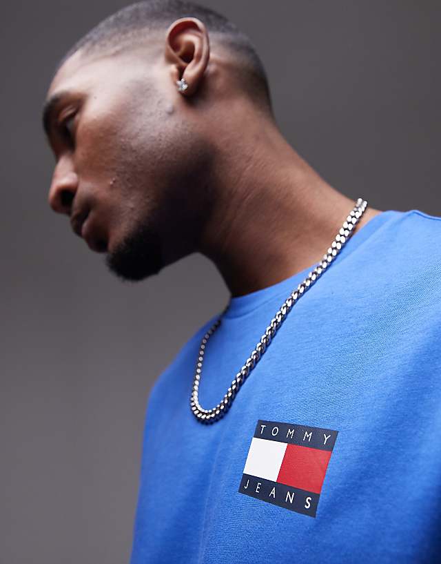 Tommy Jeans Slim Essential Flag T-shirt In Bright Blue