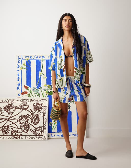 Topshop Linen Short Co-Ord in Visual Blue Conversational Print